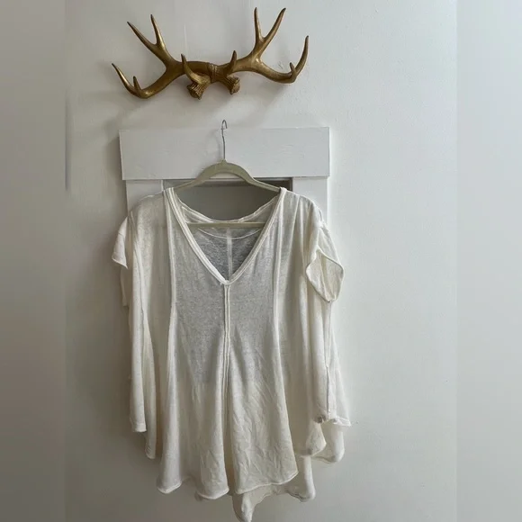 We The Free Cream Cut Out Relaxed Tee - Picture 1 of 5